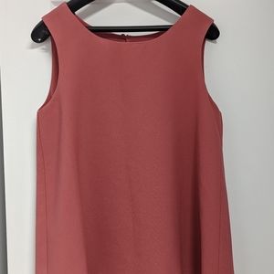 3/$15 Layered sleeveless maternity top